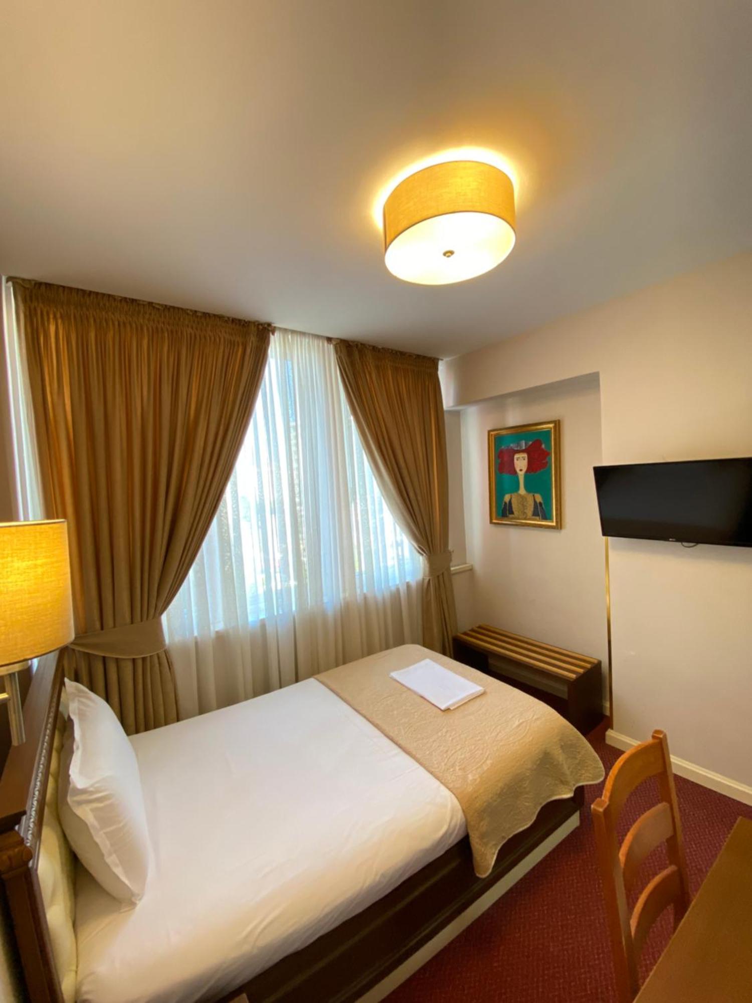 Rozafa Hotel Shkodër Exterior foto